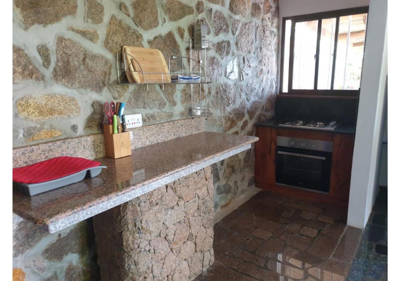 Anse Soleil Resort Baie Lazare  Ngoại thất bức ảnh